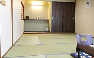Japanese-style Guest Rooms (2 - 6 people)